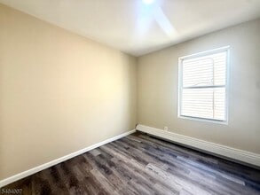 58 Florida St in Elizabeth, NJ - Building Photo - Building Photo