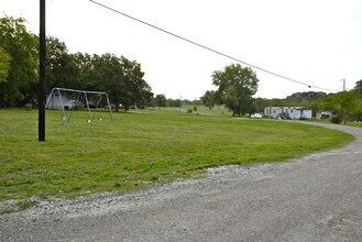Stiff Creek Mobile Home Park in Princeton, TX - Foto de edificio - Building Photo