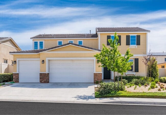 property at 1630 Le Conte Dr