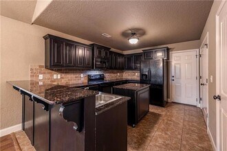 3912 SW Ridgepointe Ave in Bentonville, AR - Building Photo - Building Photo