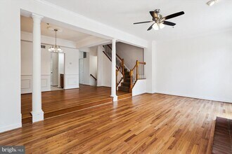 15738 Cherry Blossom Ln in North Potomac, MD - Building Photo - Building Photo