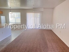 1033 W Pine Ave in Meridian, ID - Building Photo - Building Photo
