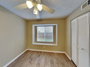10200 Evening Trail Dr in Riverview, FL - Building Photo - Building Photo