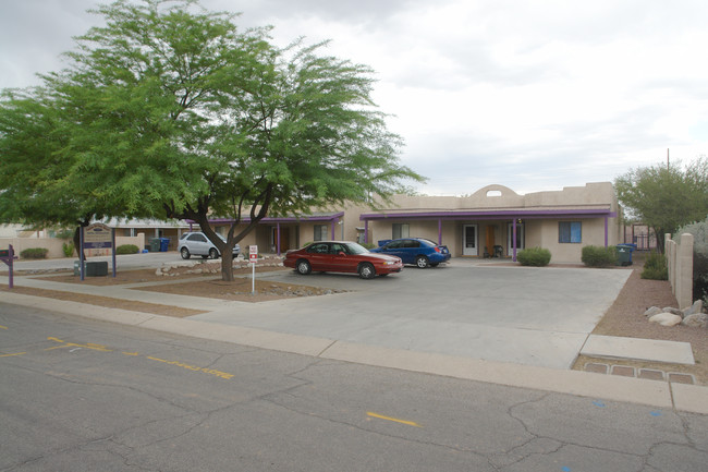 1051 E Easy St in Tucson, AZ - Building Photo - Building Photo