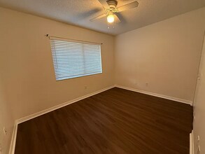 12117 Walden Woods Dr in Orlando, FL - Building Photo - Building Photo