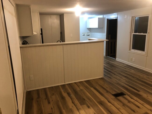 1151 Oakwood Rd in Midway, TN - Building Photo - Building Photo