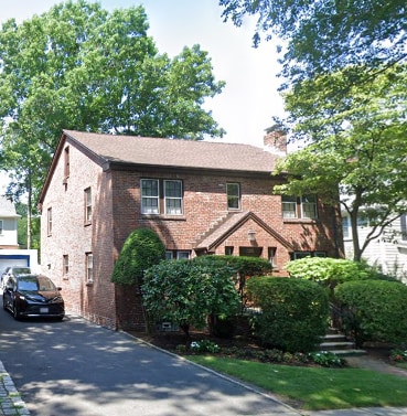 12 Thornton Rd, Unit 1 in Chestnut Hill, MA - Building Photo - Building Photo