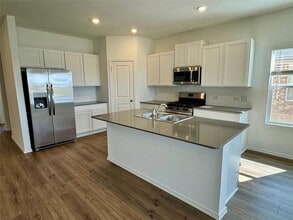 134 Agua Azul Bnd in Kyle, TX - Foto de edificio - Building Photo