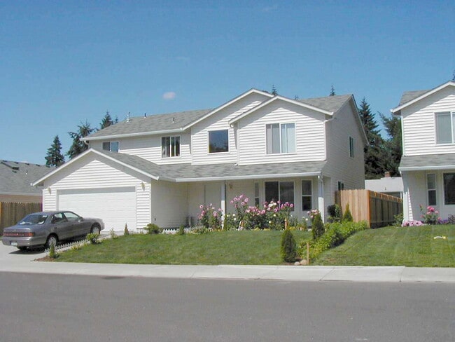 property at 13918 NE 78th St