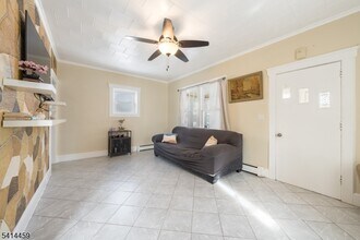 529 Ainsworth St in Linden, NJ - Building Photo - Building Photo