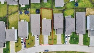 18740 Lucas Michael Wy in New Caney, TX - Building Photo - Building Photo