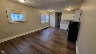 3611 E Vermont St in Indianapolis, IN - Building Photo - Building Photo