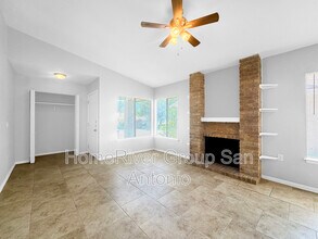9819 Meadow Way in Converse, TX - Building Photo - Building Photo