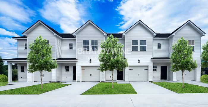 1012 Wildflower Dr in Wilmington, NC - Building Photo