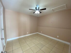 16 NE 9th Ave in Deerfield Beach, FL - Building Photo - Building Photo