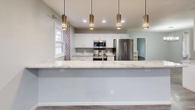 905 Lincoln Ave in Bismarck, ND - Building Photo - Building Photo