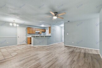 702 N Walnut St in Cleburne, TX - Building Photo - Building Photo