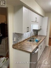 278 Stoneway Dr in Ottawa, ON - Building Photo - Building Photo