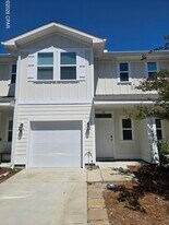106 Cascade Ln in Panama City, FL - Building Photo