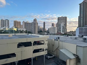 1655 Makaloa St, Unit 708 in Honolulu, HI - Building Photo - Building Photo