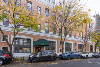 270 5Th Street in Brooklyn, NY - Foto de edificio - Building Photo