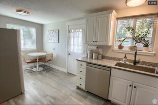 2672 W 5750 S in Roy, UT - Building Photo