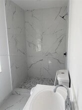 300 NW 16th St in Fort Lauderdale, FL - Building Photo - Building Photo