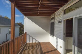 116 Perkins St, Unit 2 in Somerville, MA - Foto de edificio - Building Photo