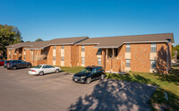 Stephens Park Apartments in Columbia, MO - Foto de edificio - Building Photo