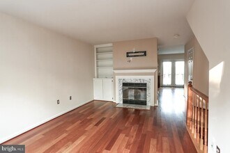 6316 Over See Ct in West Springfield, VA - Foto de edificio - Building Photo