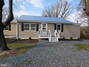 3296 Williamson Rd in Greencastle, PA - Building Photo - Building Photo