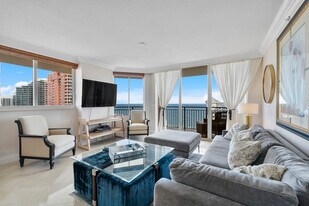 2001 N Ocean Blvd, Unit 1405 in Fort Lauderdale, FL - Building Photo
