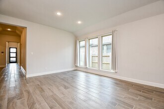 21312 Palm Arbor Dr in Cypress, TX - Building Photo - Building Photo