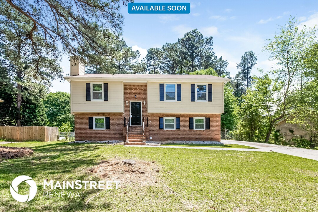 205 Belmont Farms Dr in Ellenwood, GA - Building Photo