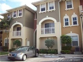 8999 NW 107th Ct-Unit -Unit2181 in Doral, FL - Building Photo - Building Photo