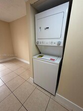 2377 W 66th Pl, Unit 204 in Hialeah, FL - Building Photo - Building Photo