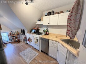 72 College Ave, Unit #3 in Somerville, MA - Building Photo