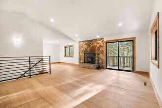 1029 Tomahawk Trl, Unit 1 in Incline Village, NV - Building Photo - Building Photo