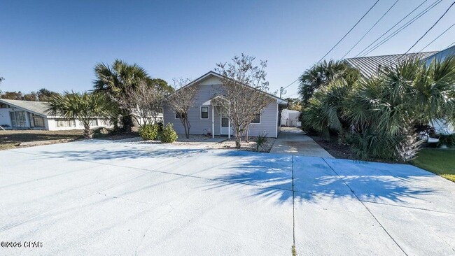 247 Poinsettia Dr in Panama City Beach, FL - Building Photo - Building Photo