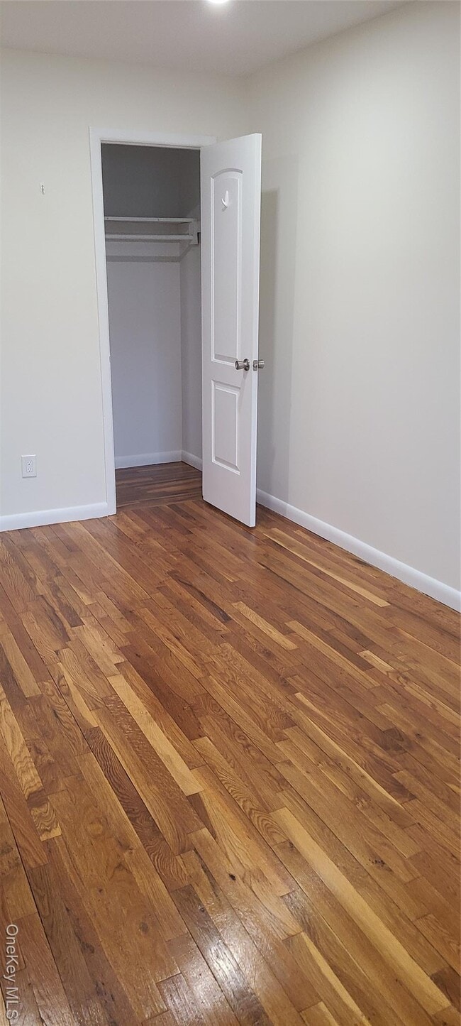 61-25-61218 218th St in Queens, NY - Building Photo - Building Photo