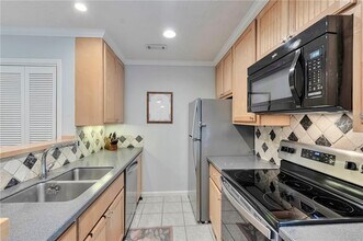 8 Arpege Way NW in Atlanta, GA - Building Photo - Building Photo