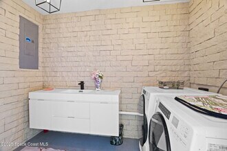 761 Burman Ln NE in Palm Bay, FL - Building Photo - Building Photo