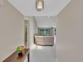 7747 Villa Nova Dr in Boca Raton, FL - Foto de edificio - Building Photo