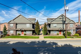 The Cottages on Campus in Indiana, PA - Building Photo - Building Photo