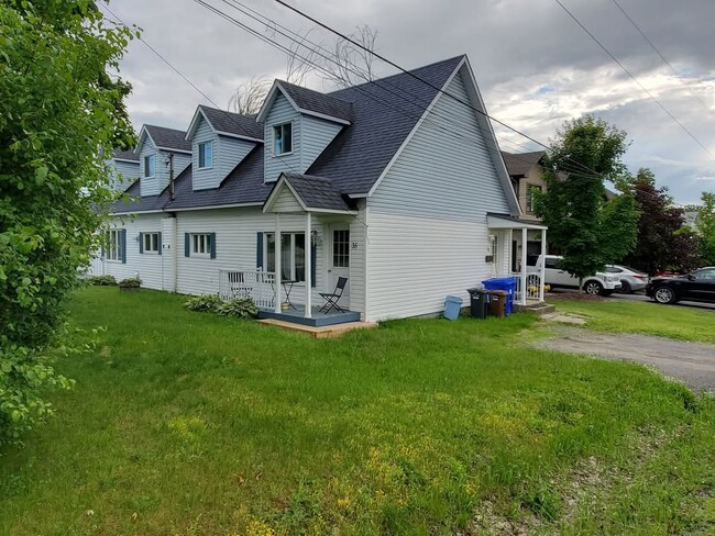 property at 35 Xavier Rue