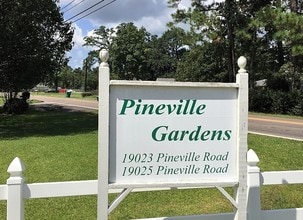 Pineville Gardens in Long Beach, MS - Foto de edificio - Building Photo