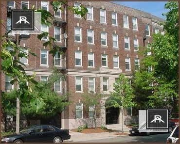 132 Washington St in Boston, MA - Building Photo