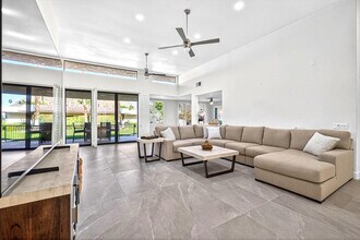 77825 Cottonwood Cove in Indian Wells, CA - Building Photo - Building Photo