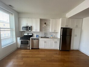 1800 S Ashland Ave in Chicago, IL - Building Photo - Building Photo