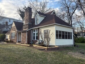 1010 Gale Ln in Nashville, TN - Building Photo - Building Photo